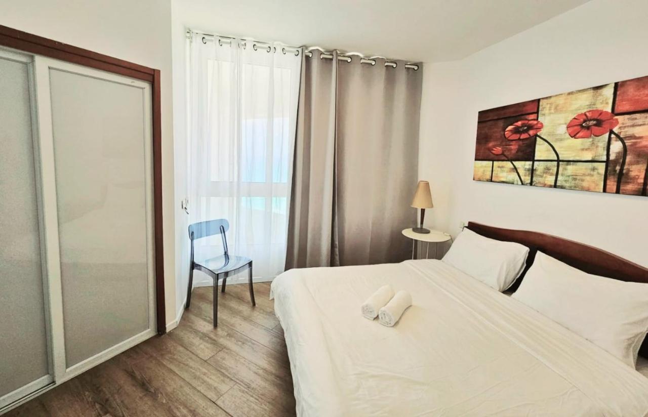 Go To Apartments In Leonardo Bat Yam Buitenkant foto