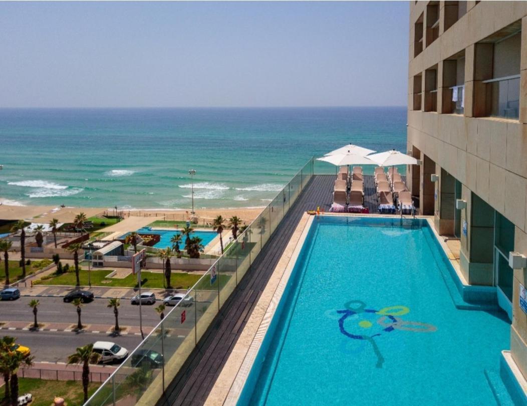 Go To Apartments In Leonardo Bat Yam Buitenkant foto