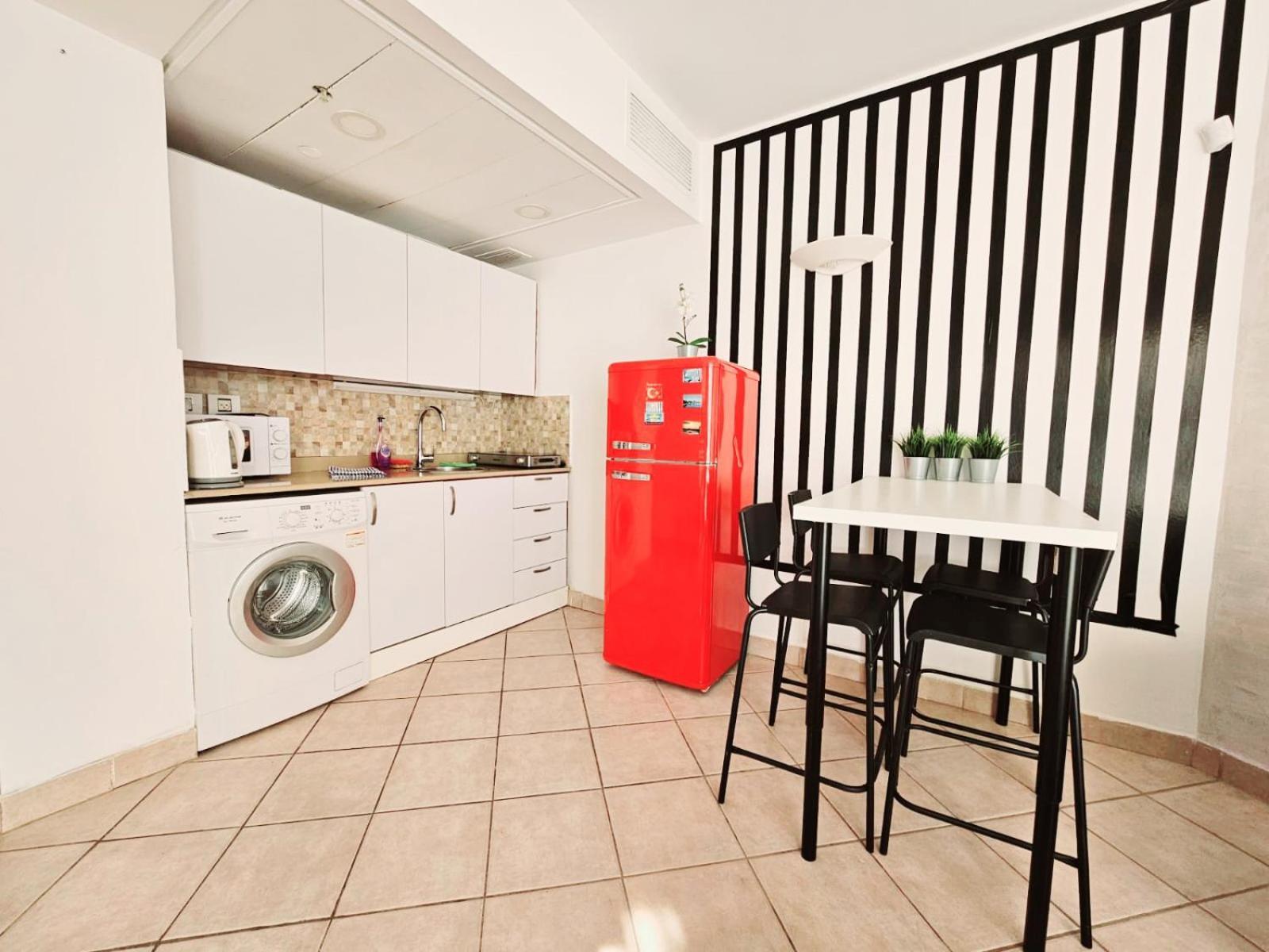 Go To Apartments In Leonardo Bat Yam Buitenkant foto