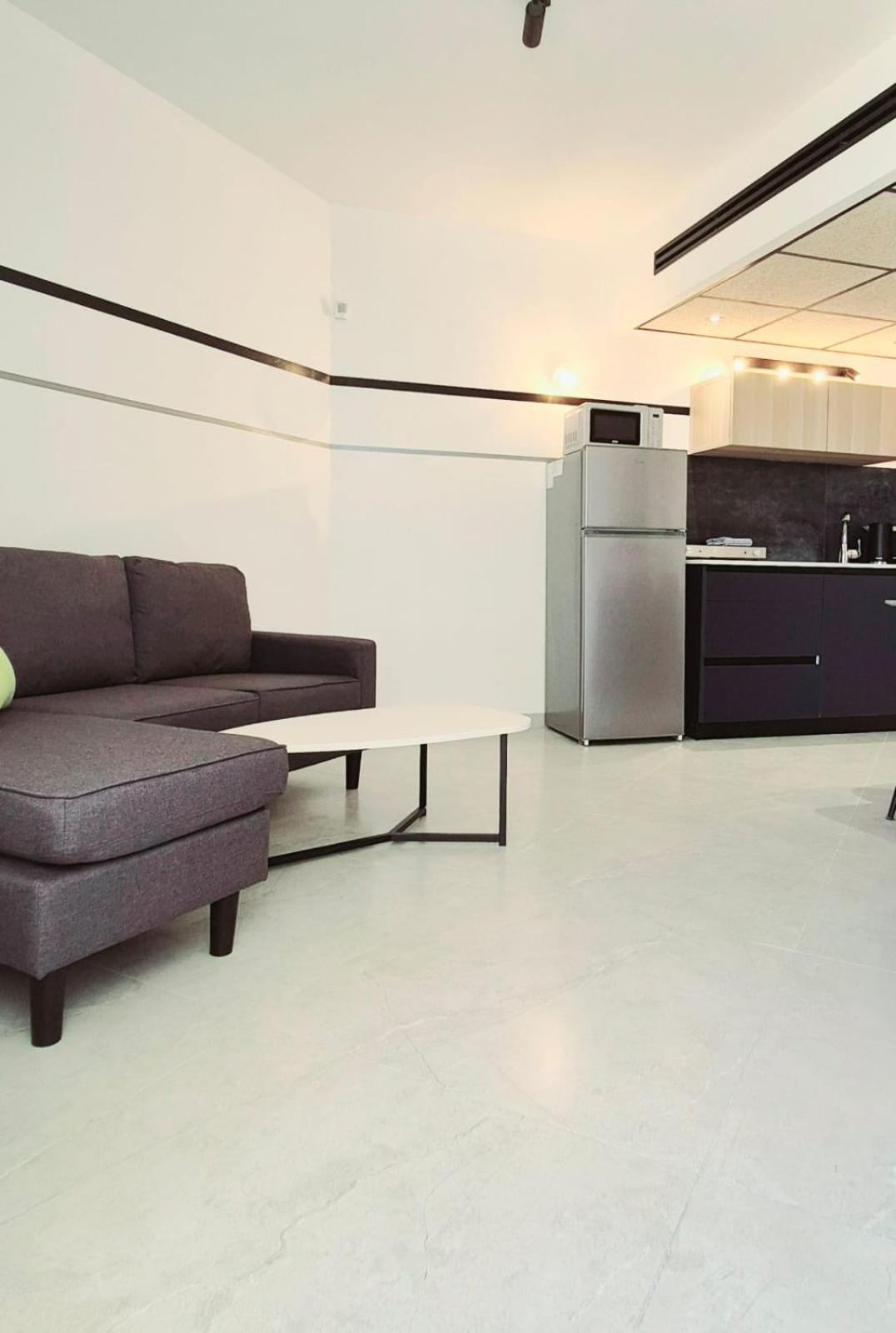 Go To Apartments In Leonardo Bat Yam Kamer foto