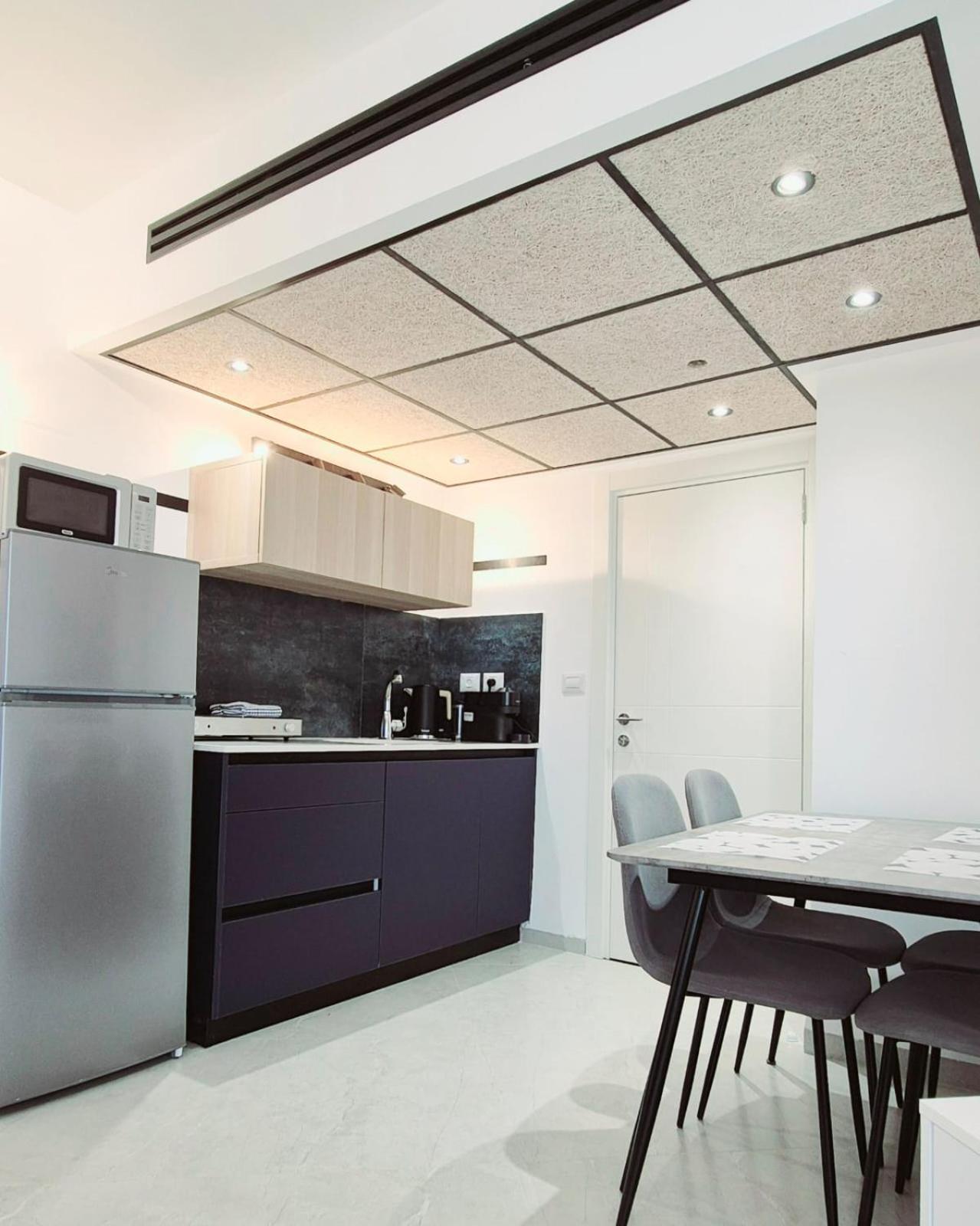 Go To Apartments In Leonardo Bat Yam Kamer foto