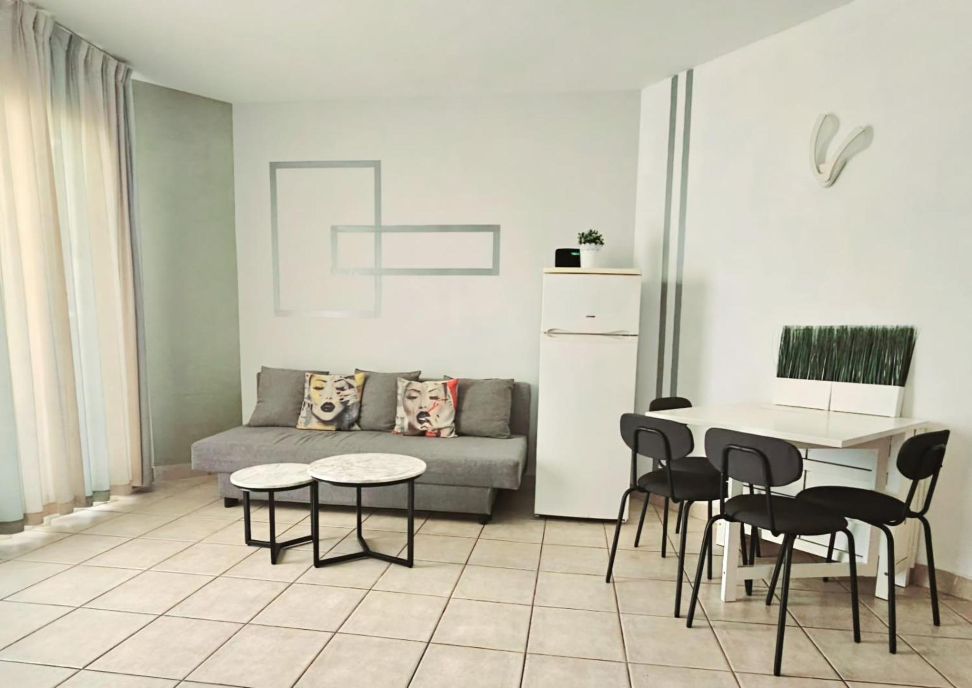 Go To Apartments In Leonardo Bat Yam Kamer foto